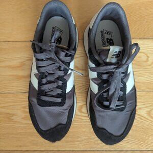 New Balance Gray and Black Athletic Shoes